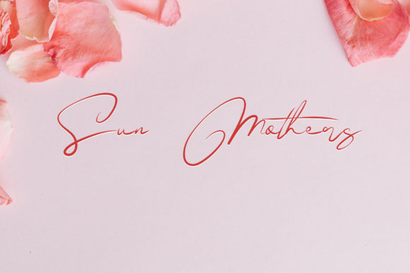 Sun Mothers Font for Elegant Design